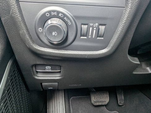 New 2026 Jeep Grand Cherokee Limited RWD image 21
