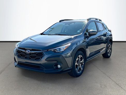 Used 2024 Subaru Crosstrek 2.0i Premium image 3