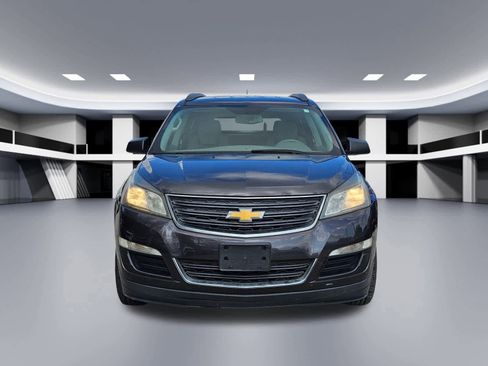 Used 2014 Chevrolet Traverse LS image 9
