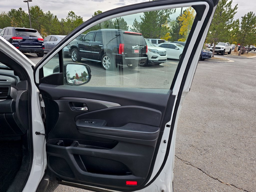 Used 2020 Honda Passport EX-L image 19