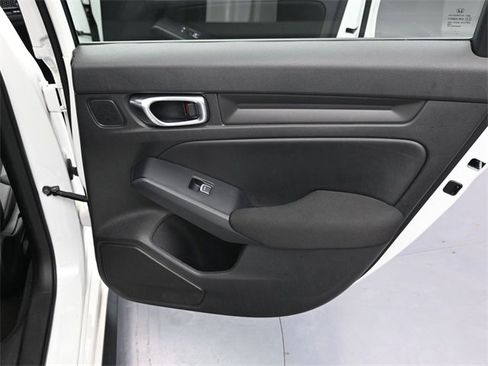 Used 2024 Honda Civic Sport image 29