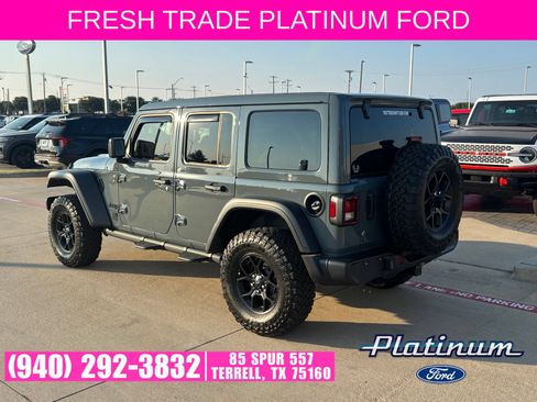 Used 2025 Jeep Wrangler Unlimited Sport AWD/4WD image 8