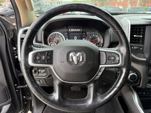 Used 2019 RAM 1500 Big Horn image 15