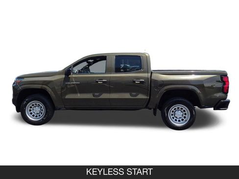 Used 2023 Chevrolet Colorado W/T RWD image 5