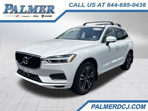Used 2020 Volvo XC60 T5 Momentum w/ Protection Package AWD/4WD image 1