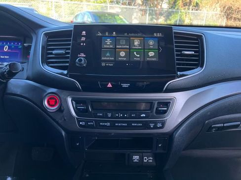 Used 2021 Honda Pilot EX-L image 27