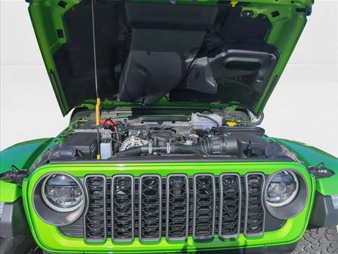 New 2025 Jeep Wrangler Unlimited Rubicon 392 image 18