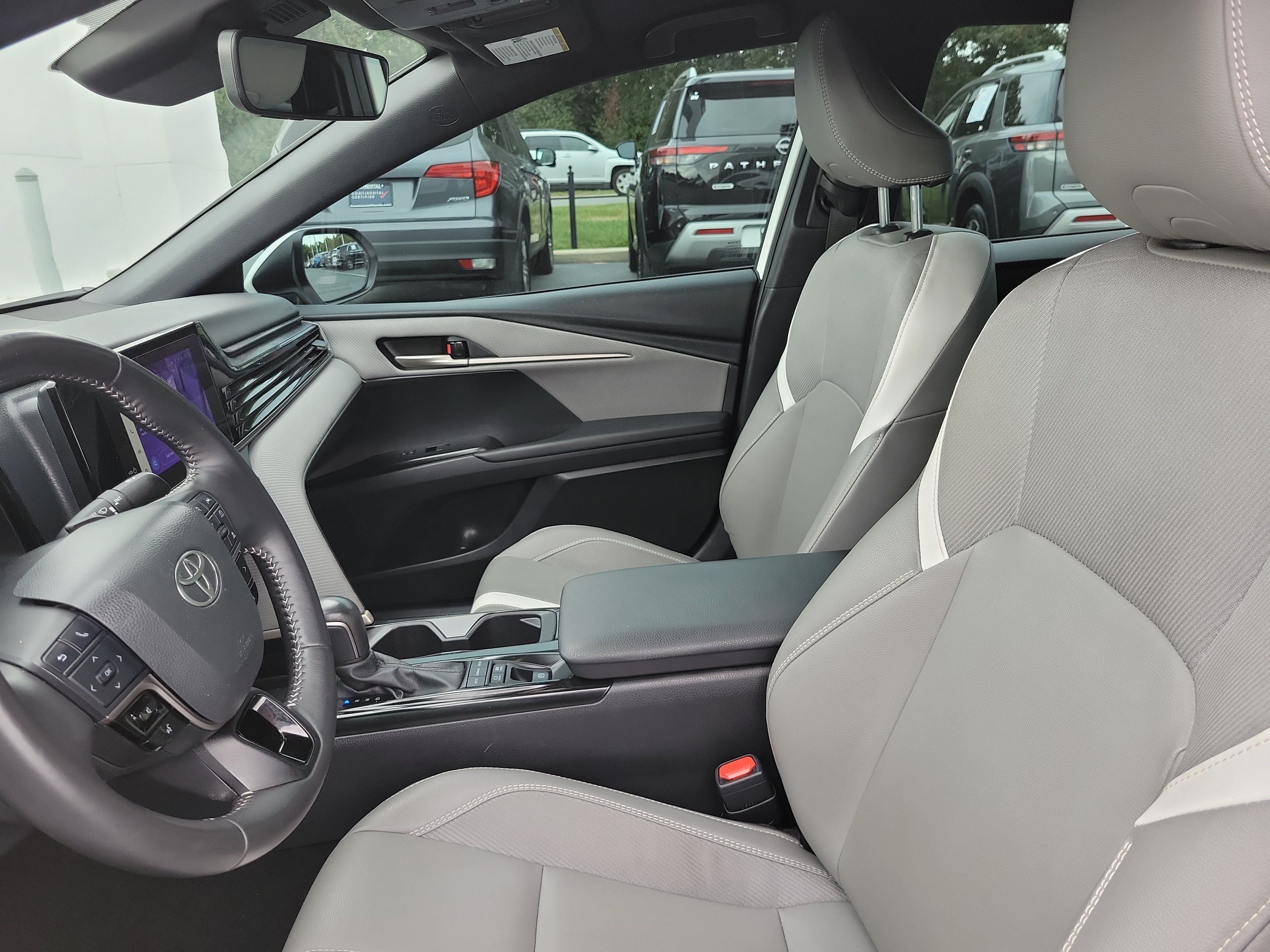 Certified 2025 Toyota Camry SE w/ Convenience Package FWD image 21