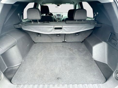 Used 2022 Chevrolet Equinox LT w/ Driver Convenience Package FWD image 25