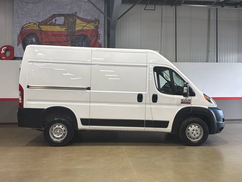 Used 2019 RAM ProMaster 2500 FWD image 7
