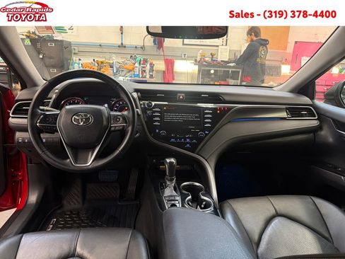 Certified 2019 Toyota Camry XSE image 14