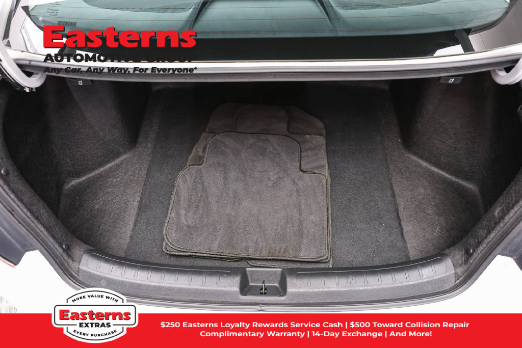 Used 2022 Honda Civic Touring image 10