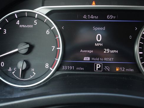 Used 2024 Nissan Sentra SV w/ SV Premium Package image 24