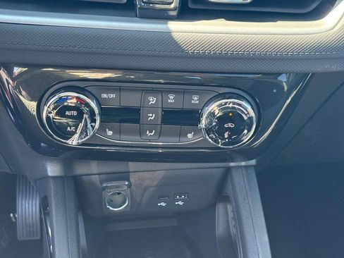 New 2026 Chevrolet TrailBlazer LT FWD image 17