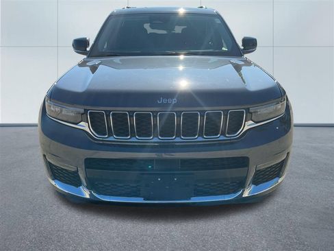 Used 2023 Jeep Grand Cherokee L Limited AWD/4WD image 8