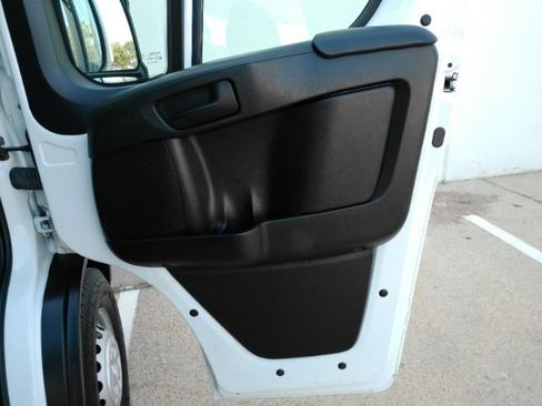 Used 2023 RAM ProMaster 2500 FWD image 22