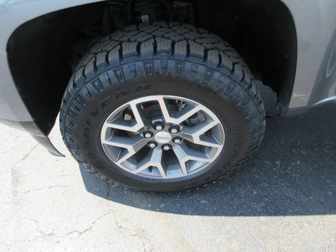 Certified 2022 GMC Canyon AT4 w/ Trailering Package AWD/4WD image 14