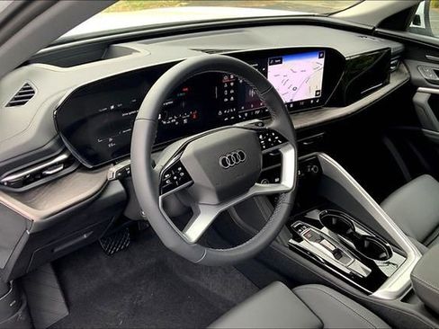 New 2025 Audi Q5 Premium Plus image 9
