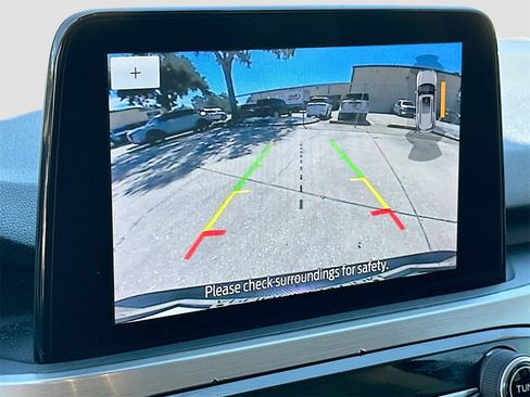 Used 2021 Ford Escape Titanium image 14