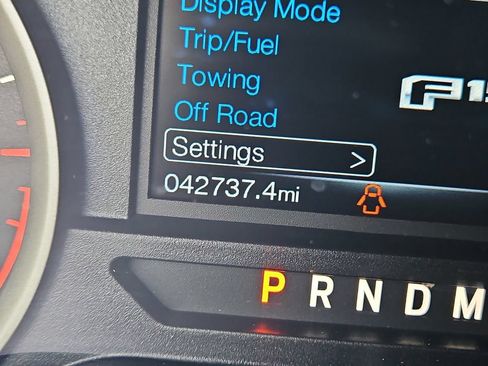 Used 2019 Ford F150 XLT w/ Equipment Group 302A Luxury AWD/4WD image 17