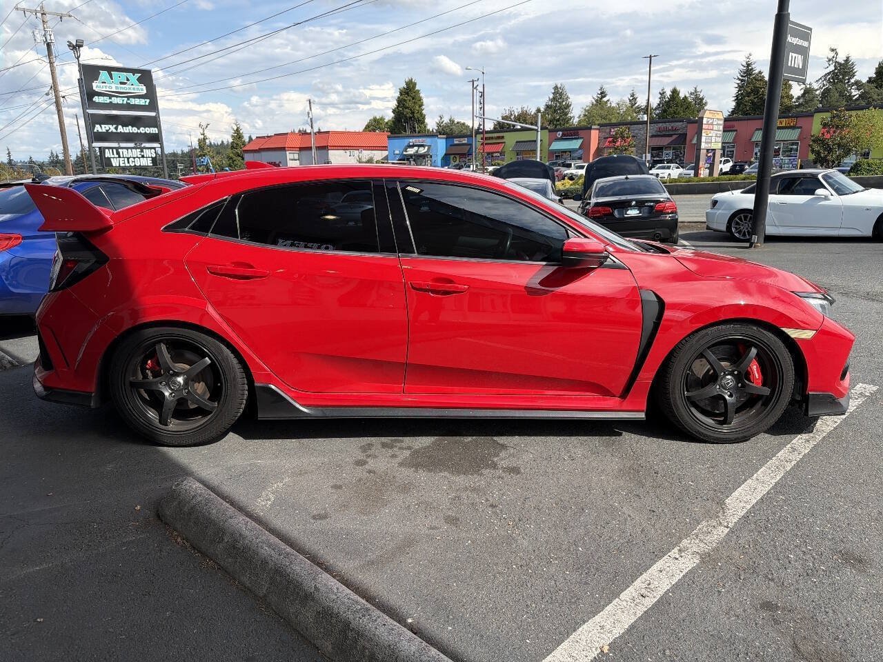 Used 2018 Honda Civic Type R image 8