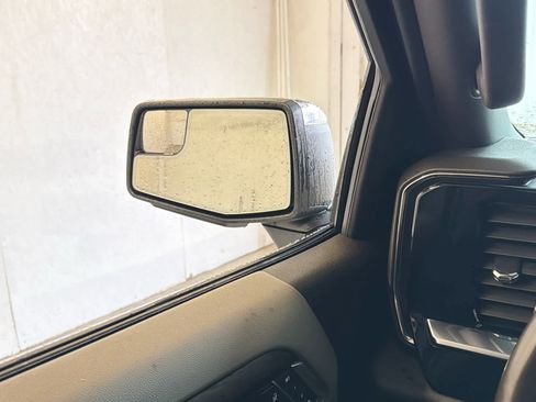 Used 2025 GMC Sierra 1500 SLT image 42