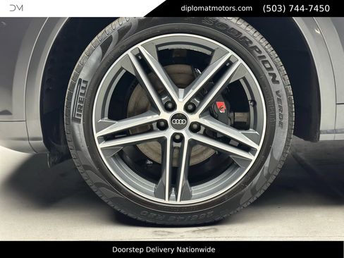 Used 2020 Audi SQ5 Premium Plus w/ Premium Plus Package AWD/4WD image 41