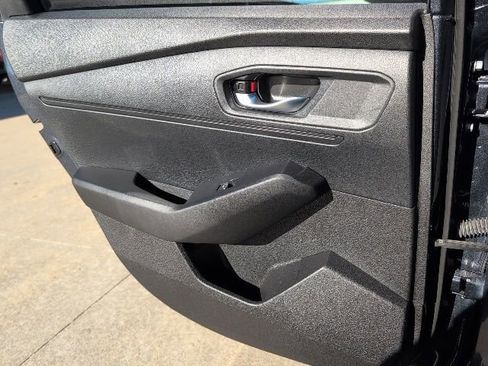 Used 2023 Honda Accord LX image 8