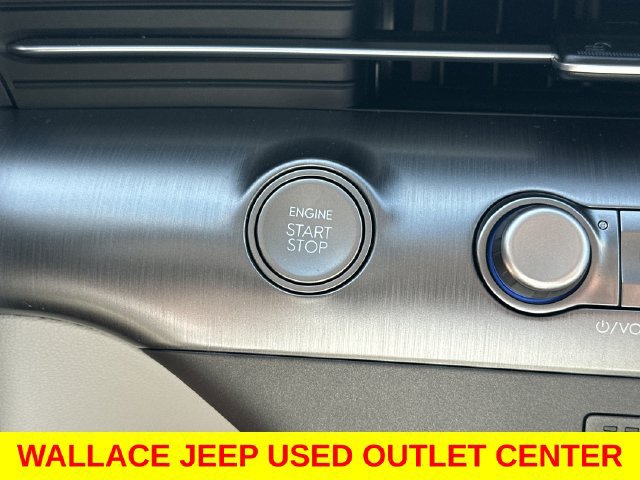 Used 2024 Hyundai Kona SEL FWD image 22