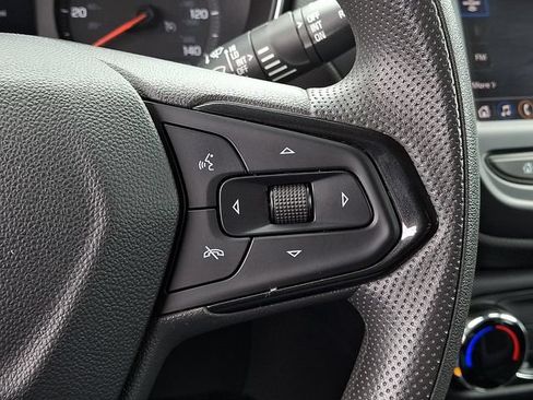 Used 2022 Chevrolet TrailBlazer LT w/ LPO, Blackout Package AWD/4WD image 22