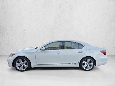 Used 2011 Lexus LS 460 w/ Comfort Pkg image 8