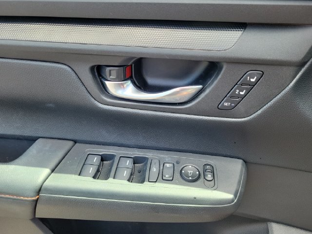 Certified 2025 Honda CR-V Sport-L image 31