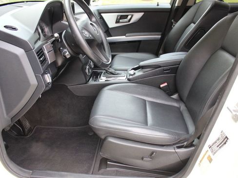 Used 2010 Mercedes-Benz GLK 350 2WD image 14