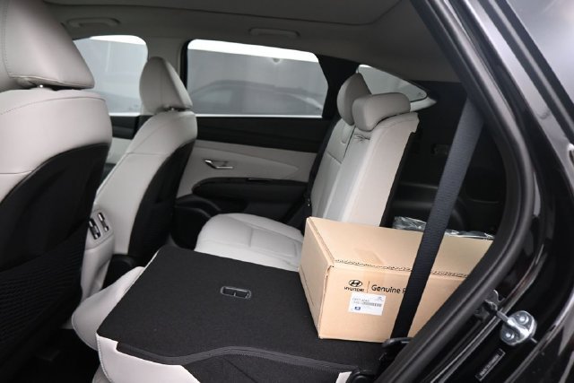 New 2026 Hyundai Tucson Limited AWD/4WD image 16