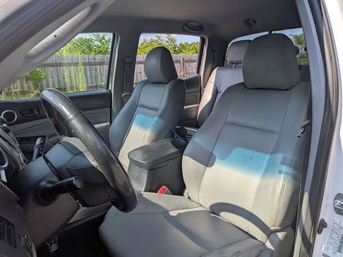 Used 2012 Toyota Tacoma 4x4 Double Cab w/ TRD Sport Pkg image 12