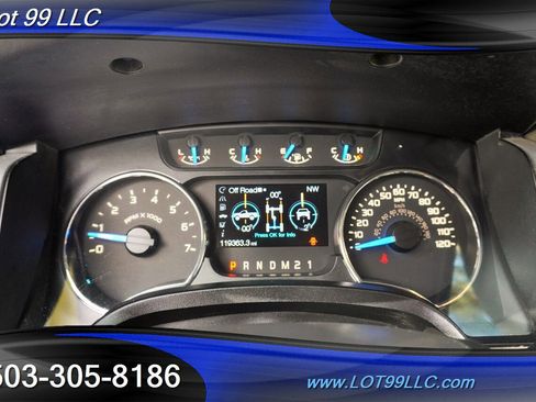 Used 2013 Ford F150 XLT w/ Mid Equipment Group image 19