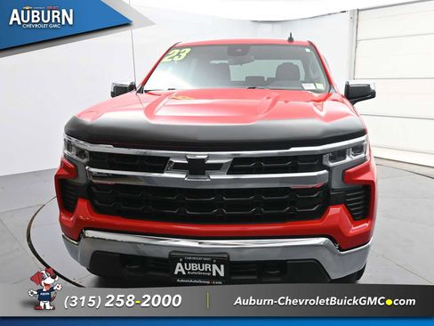 Used 2023 Chevrolet Silverado 1500 LT AWD/4WD image 1