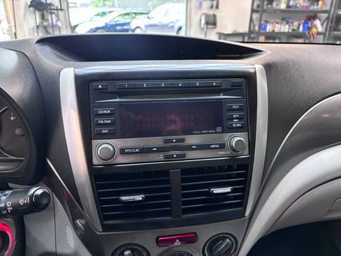 Used 2011 Subaru Forester 2.5X AWD/4WD image 15