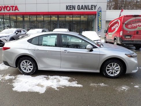 New 2026 Toyota Camry LE image 2