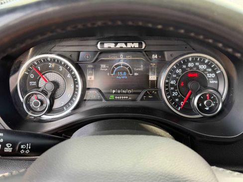 Used 2022 RAM 1500 Big Horn AWD/4WD image 18