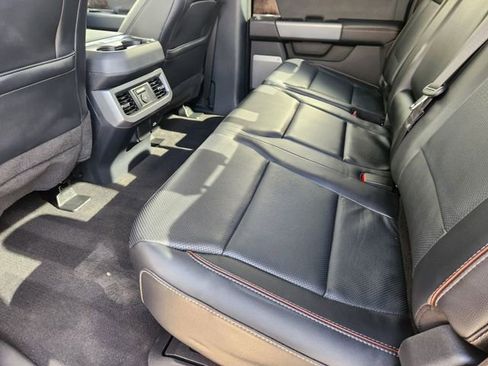 Used 2023 Ford F250 Lariat w/ Tow Technology Package image 29