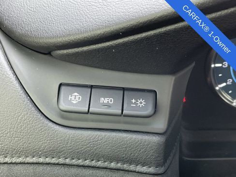 Used 2018 Cadillac Escalade ESV Luxury image 43