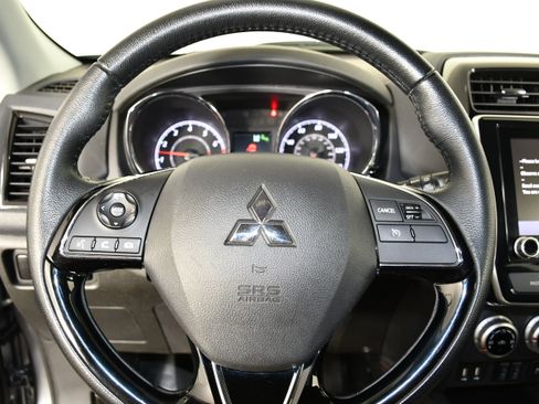 Used 2022 Mitsubishi Outlander Sport ES AWD/4WD image 19