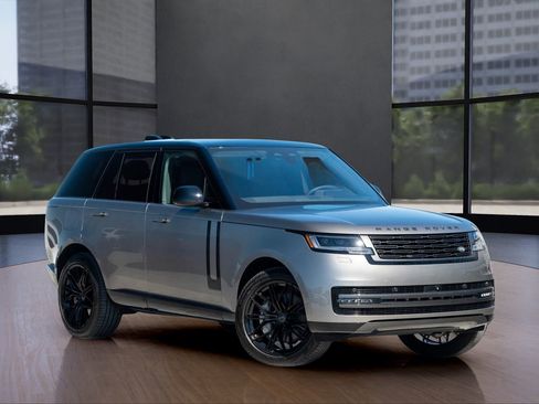 Used 2023 Land Rover Range Rover SE image 1