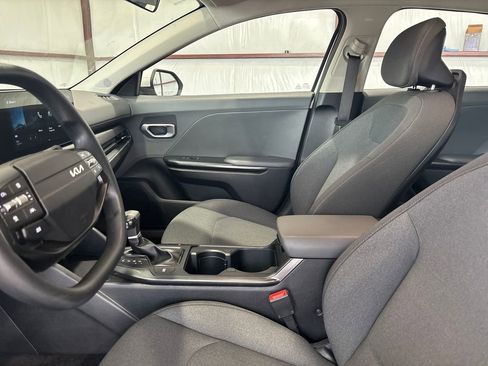 Used 2025 Kia K4 LXS FWD image 11