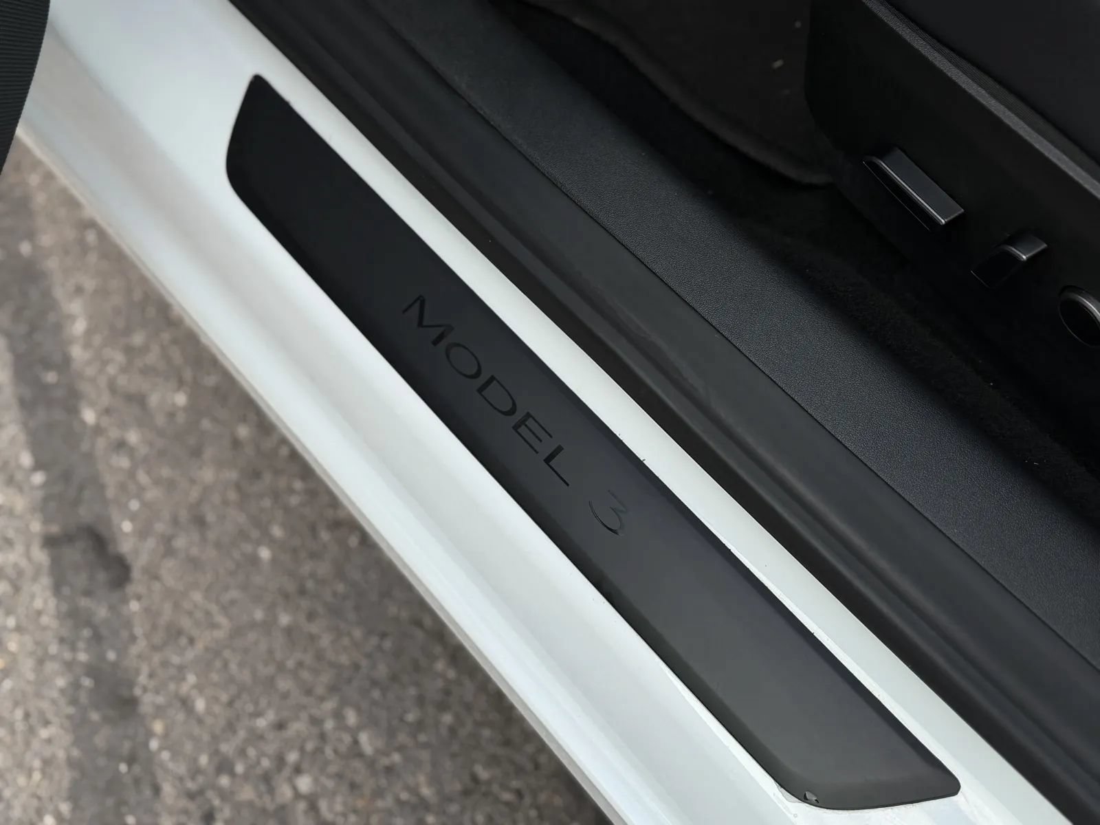 Used 2023 Tesla Model 3 Standard Range RWD image 41