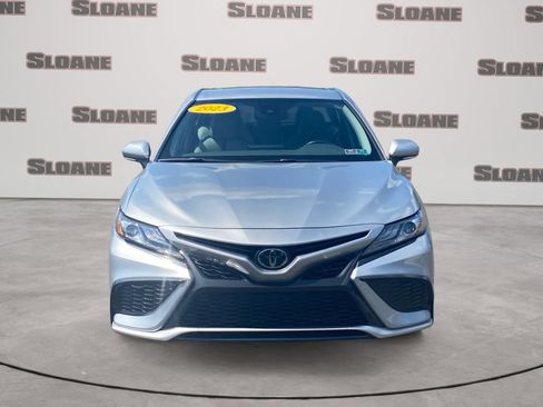 Used 2023 Toyota Camry XSE FWD image 8