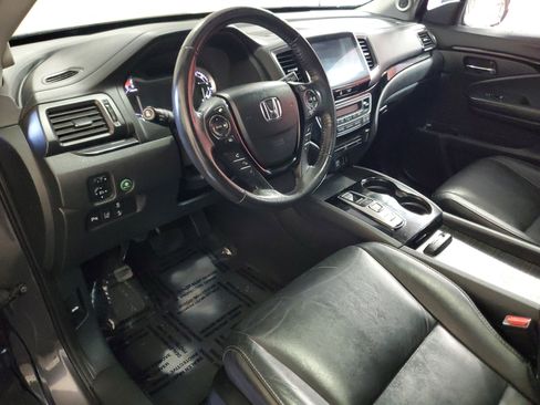 Used 2018 Honda Pilot Touring image 20