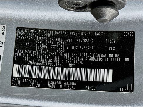 Used 2023 Toyota Corolla Cross LE image 12