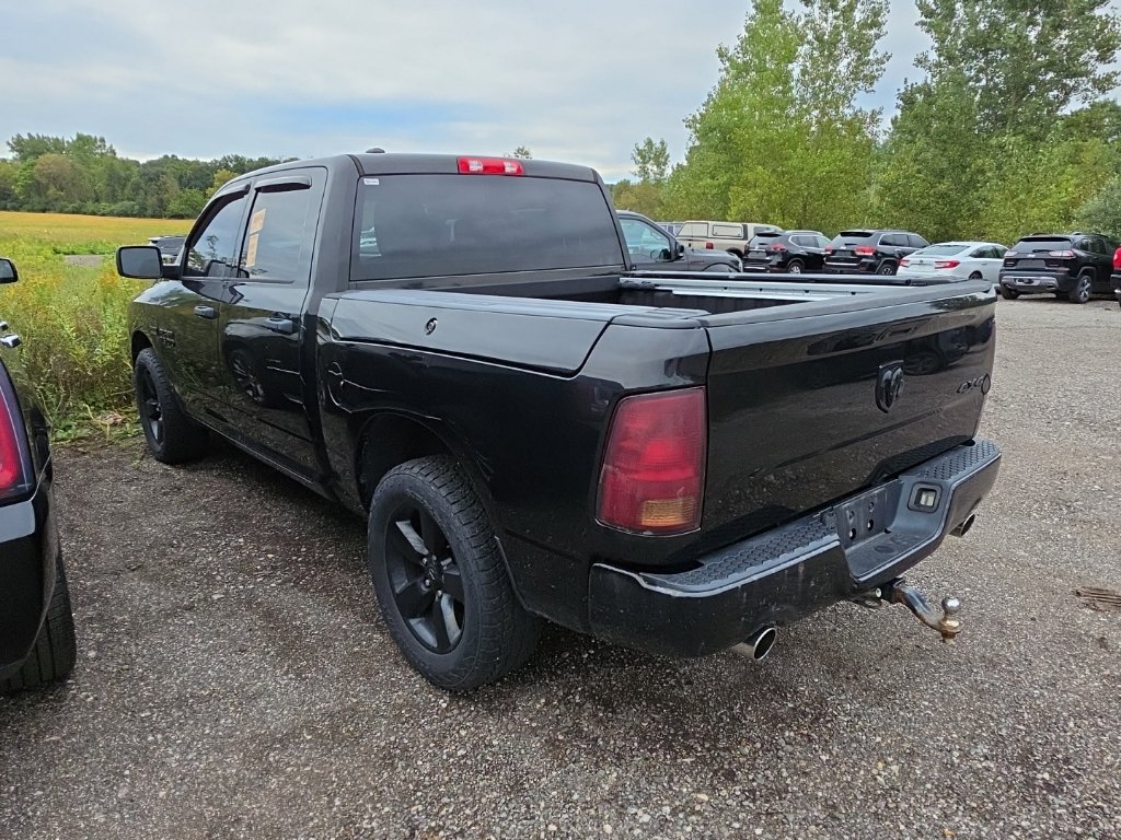 Used 2018 RAM 1500 Express w/ Wheel & Sound Group AWD/4WD image 8